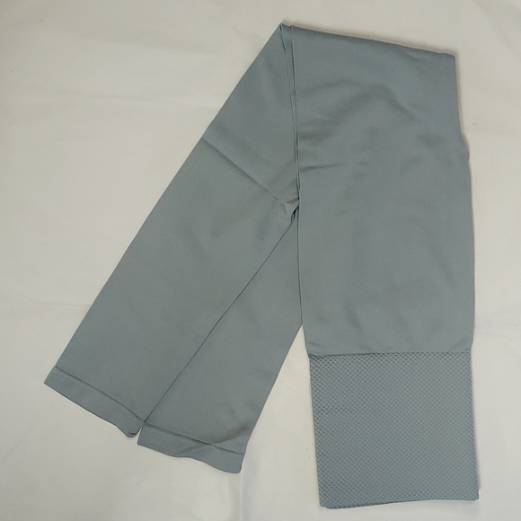 NWOT Gray Zenana Outfitters Leggings Size S/M - Picture 1 of 7